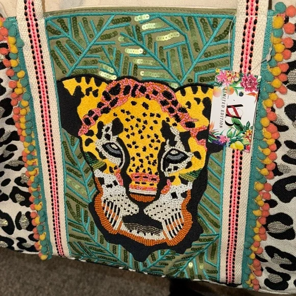 Leopard Beaded Tote Bag - Picture 2 of 5